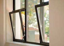 TOP HUNG